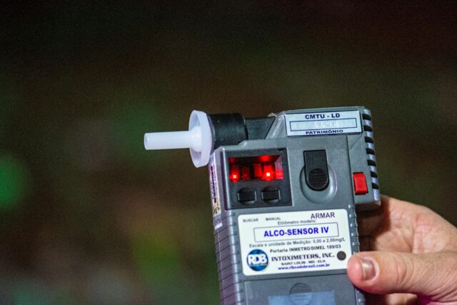 breathalyzer device